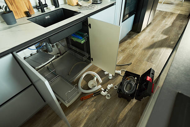 Reliable Plumbing contractor in Palm Springs, CA by Street Wise - Plumbing